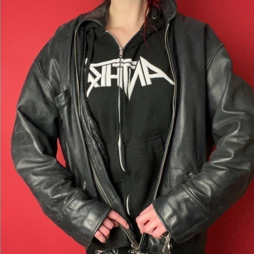 Black leather biker jacket 🖤🖤​​​​​​​​​​​​​​​​​​​​​​​​​